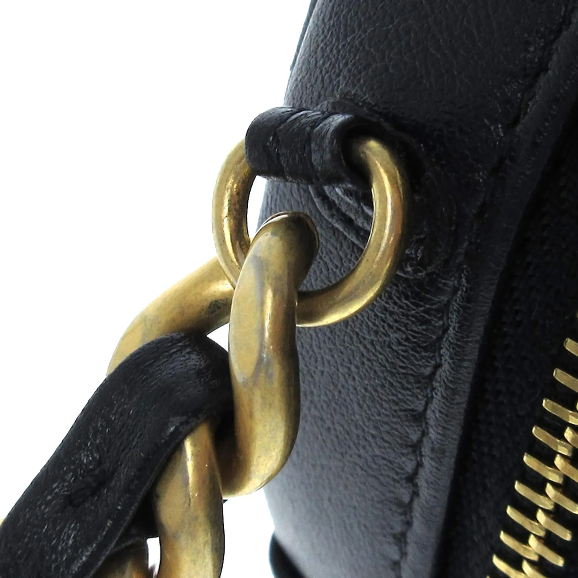 Chanel 19 Round Lambskin Clutch With Chain (SHG-6cbrO9)