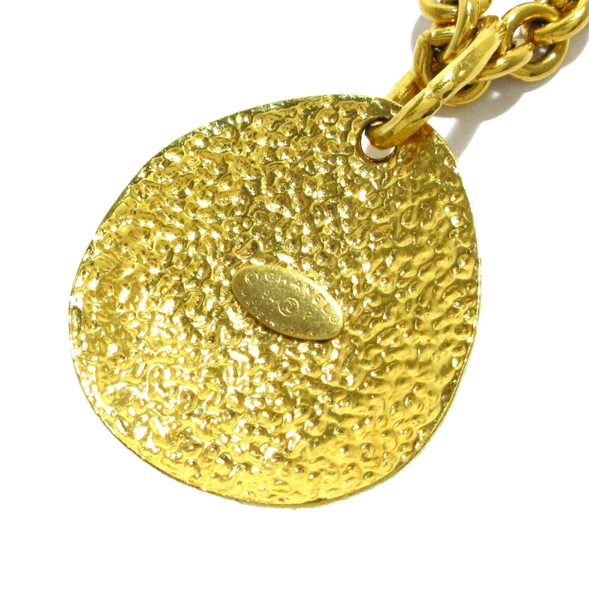 Chanel CC Round Pendant Necklace (SHG-I0vypf)