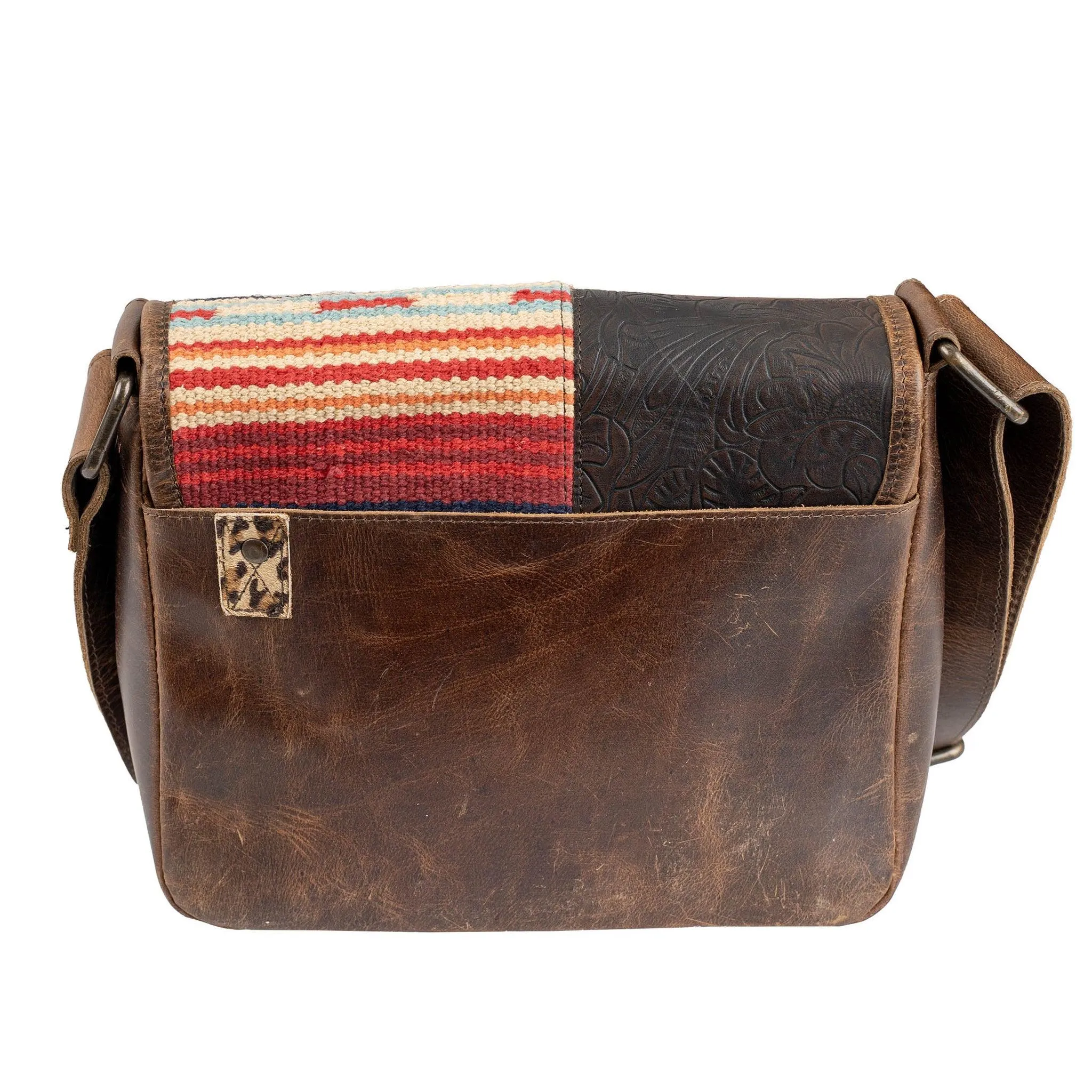 STS Chaynee Mountain Della Crossbody STS33221